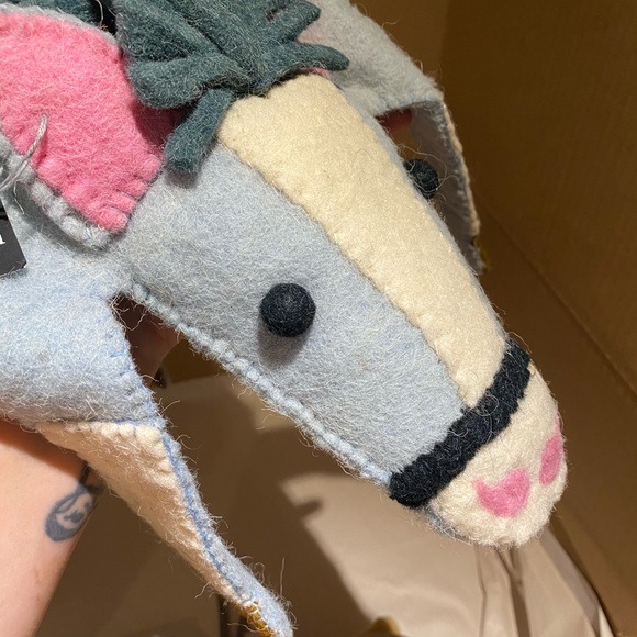 NWT Kids pony felt carpet - Picture 3 of 5